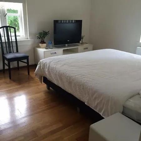 Marienhof Bed & Breakfast Vught