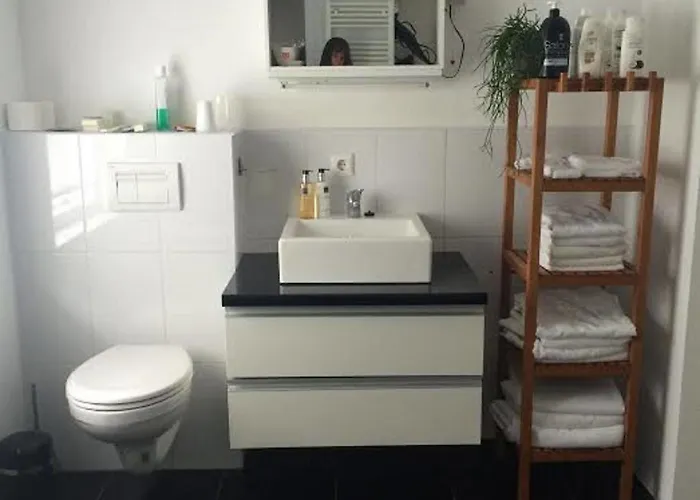 B&B Marienhof Vught Bed & Breakfast *